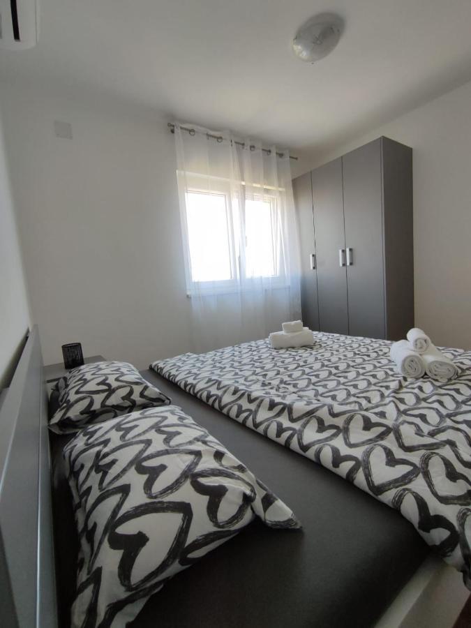 Apartman Ivana 比奥格勒·纳·莫鲁 外观 照片