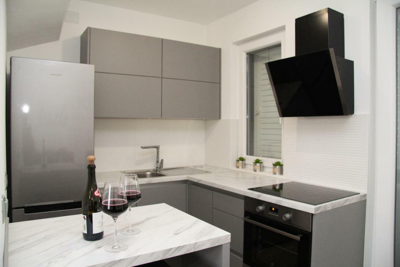Apartman Ivana 比奥格勒·纳·莫鲁 外观 照片
